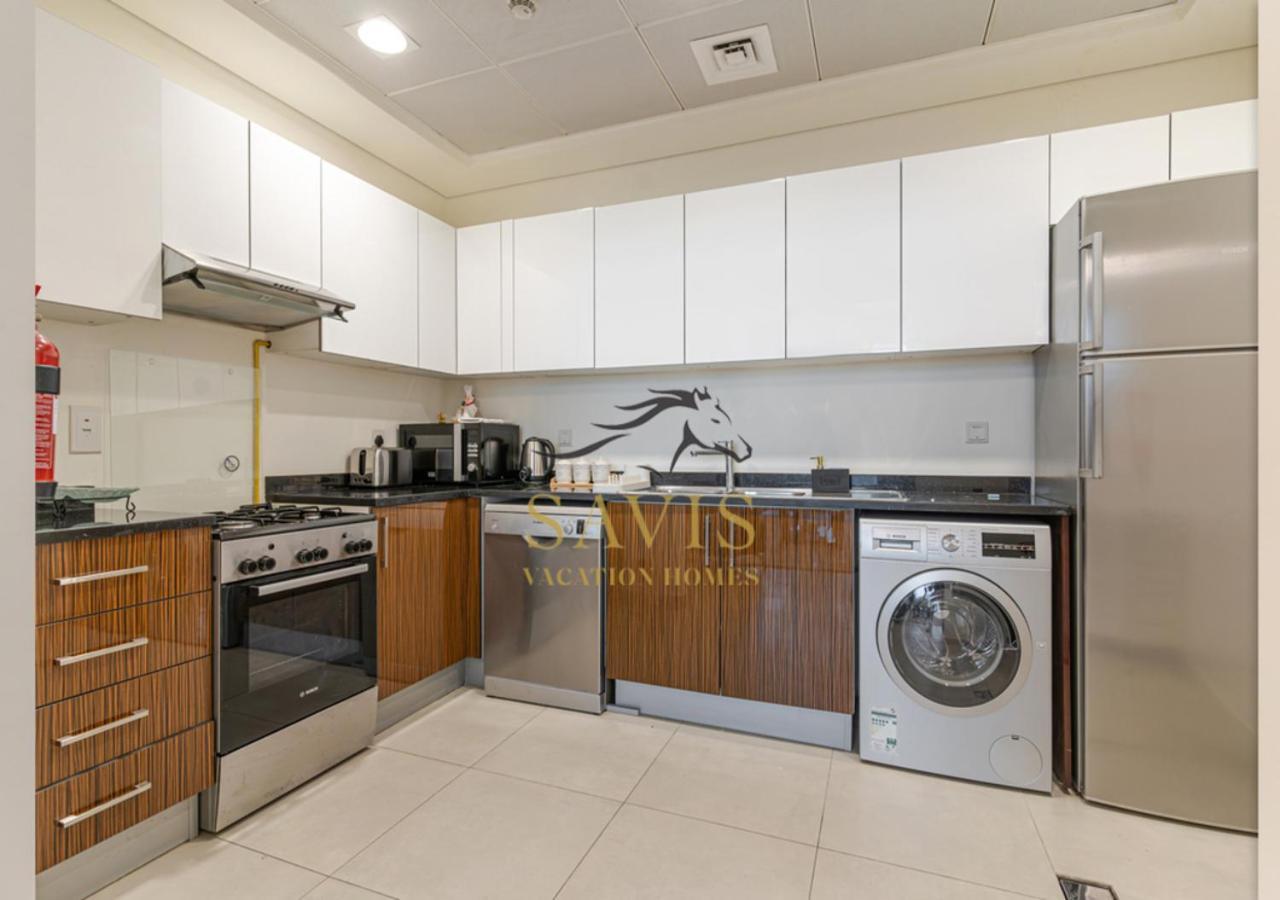 Serene Getaway In Marina Apartment Dubai